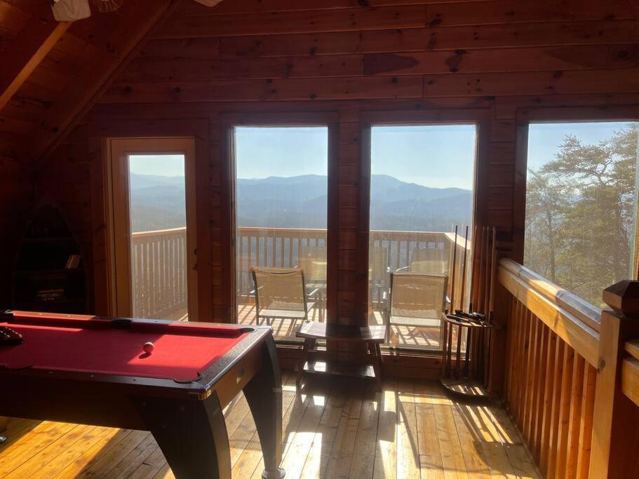 Вилла Yogi'S Den: Breathtaking Views! 3 Min To Dollywood, On 1 Acre! Севьервилл Экстерьер фото