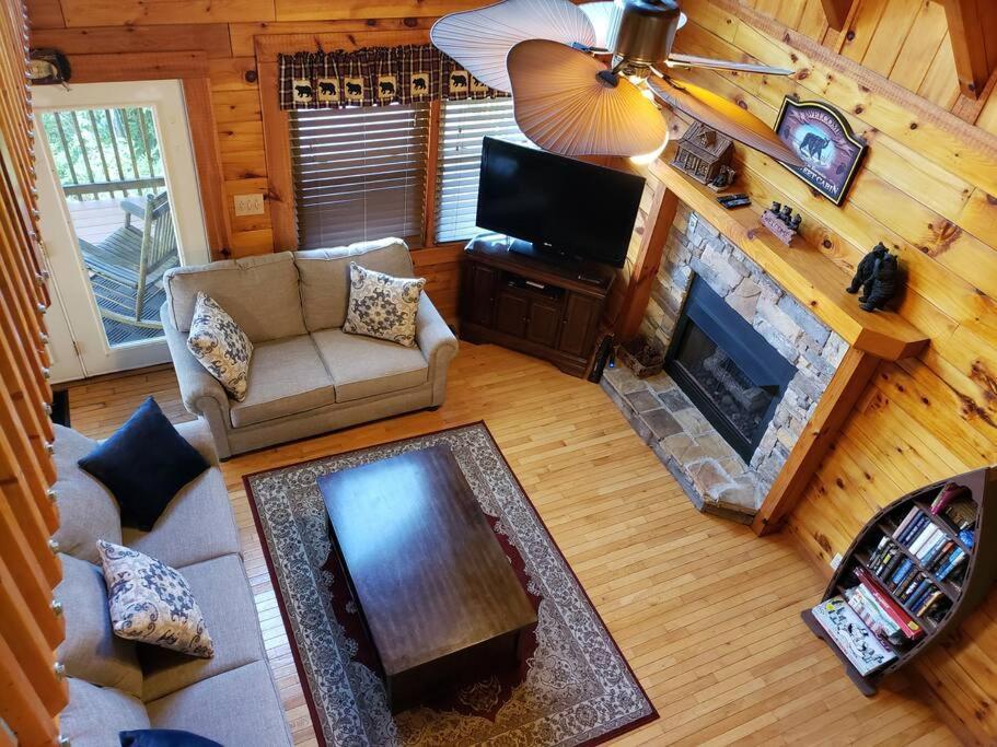 Вилла Yogi'S Den: Breathtaking Views! 3 Min To Dollywood, On 1 Acre! Севьервилл Экстерьер фото