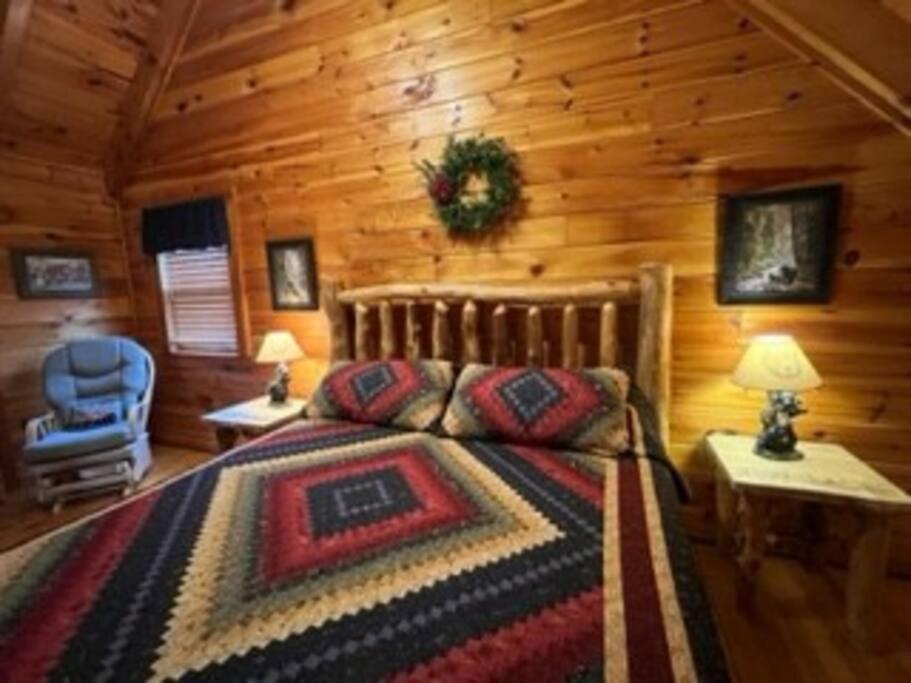 Вилла Yogi'S Den: Breathtaking Views! 3 Min To Dollywood, On 1 Acre! Севьервилл Экстерьер фото