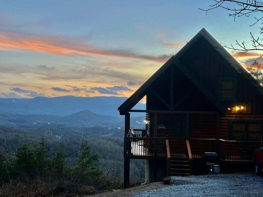 Вилла Yogi'S Den: Breathtaking Views! 3 Min To Dollywood, On 1 Acre! Севьервилл Экстерьер фото